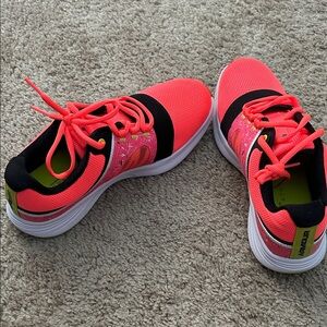 Under Armour Neon Pink and Black Running Shoes